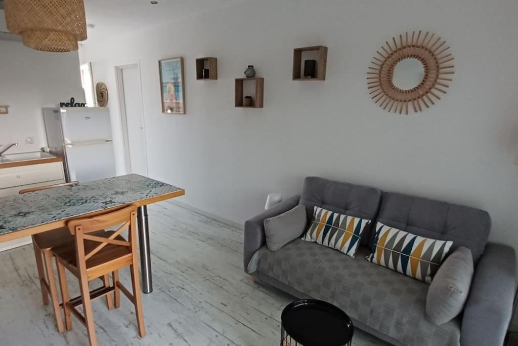 גוז'אן-מסטרה Appartement 2 Pieces, 1 Chambre, Terrasse מראה חיצוני תמונה